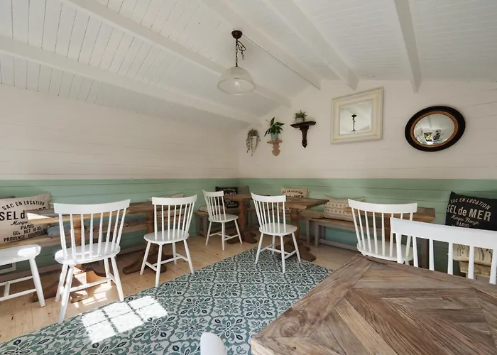 Somerset House Boutique Hotel And Restaurant